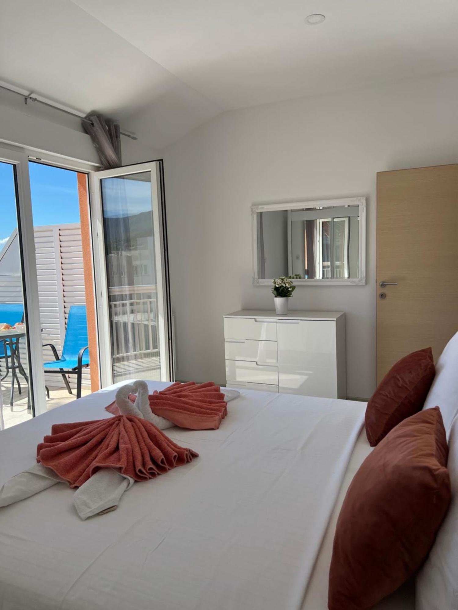 Apartment Marija 2 Near Split Каштела Екстер'єр фото