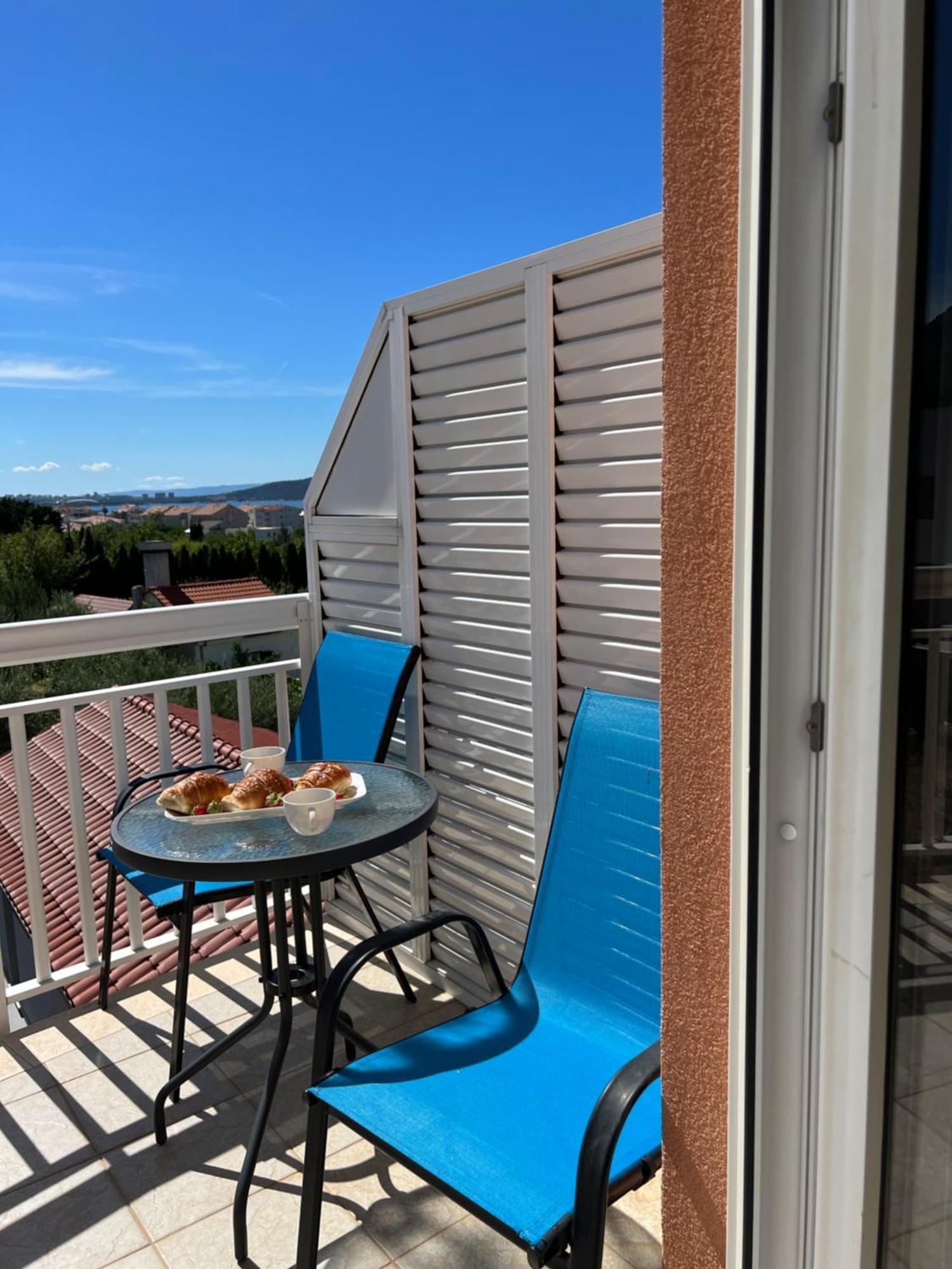 Apartment Marija 2 Near Split Каштела Екстер'єр фото