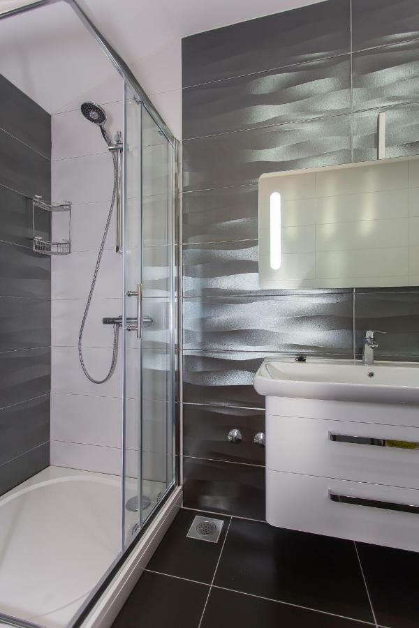 Apartment Marija 2 Near Split Каштела Екстер'єр фото